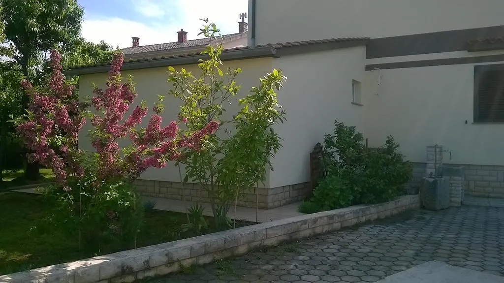 Apartment Lori Fazana