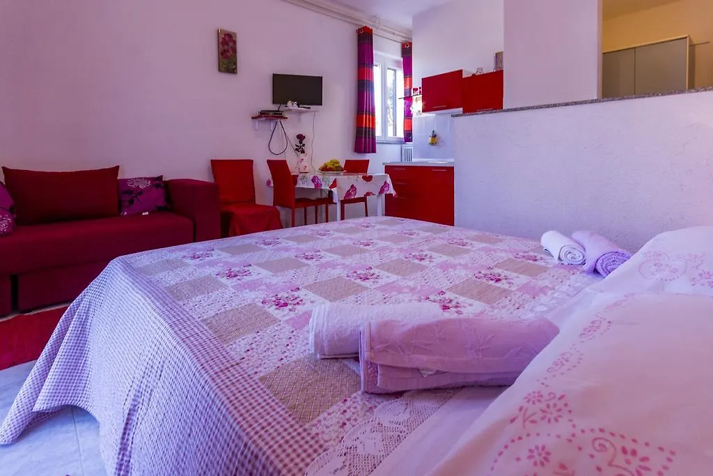 Apartment Lori Fazana