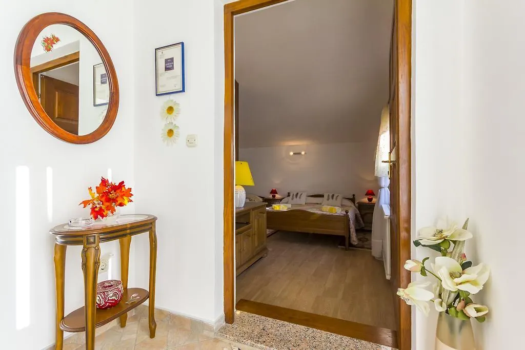 Apartment Lori Fazana
