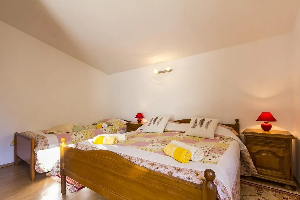 Apartment Lori Fazana Croatia